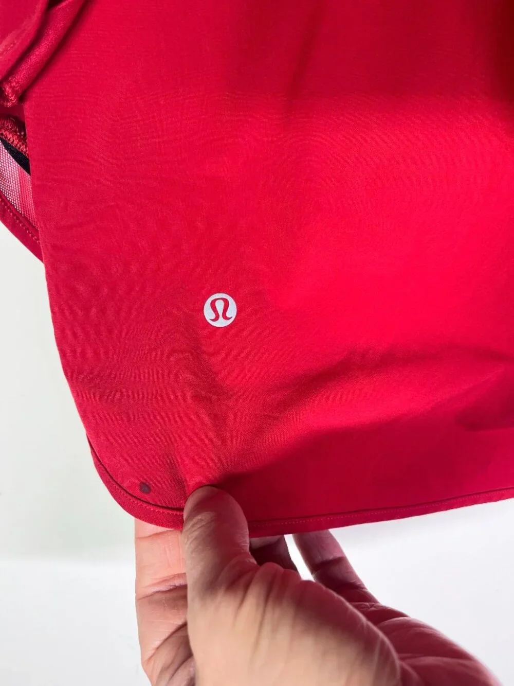 Lululemon Size 14 Hotty Hot High-Rise Skirt Shorts Lining Red W8ADFR *Flaw